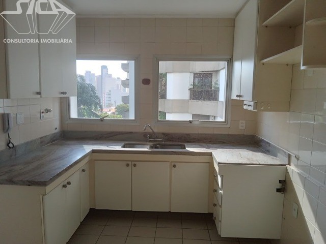 Apartamento para alugar com 4 quartos, 208m² - Foto 37