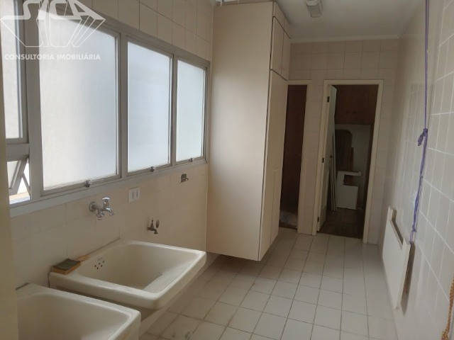 Apartamento para alugar com 4 quartos, 208m² - Foto 39