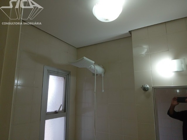 Apartamento para alugar com 4 quartos, 208m² - Foto 46