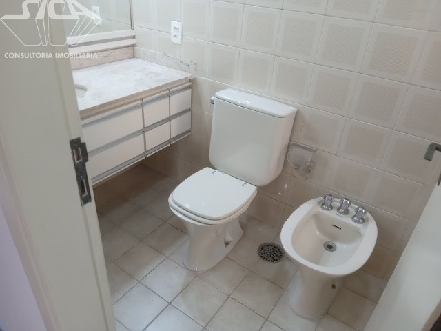 Apartamento para alugar com 4 quartos, 208m² - Foto 49