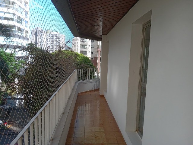 Apartamento para alugar com 4 quartos, 208m² - Foto 51