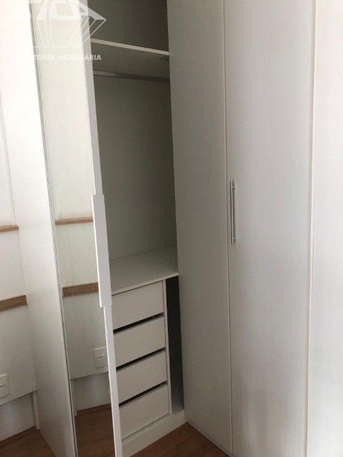 Apartamento à venda com 1 quarto, 37m² - Foto 9