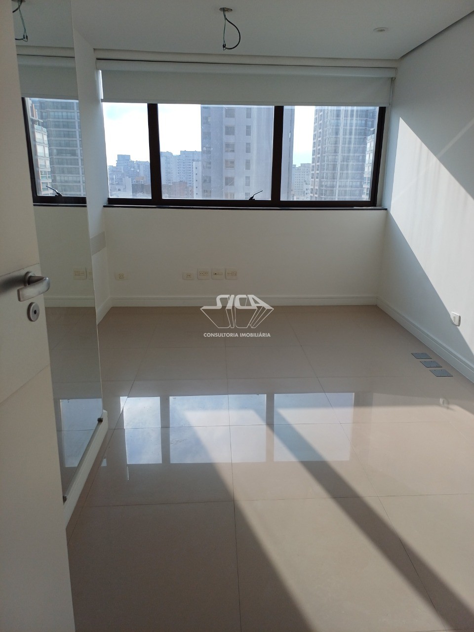 Conjunto Comercial-Sala para alugar, 70m² - Foto 2