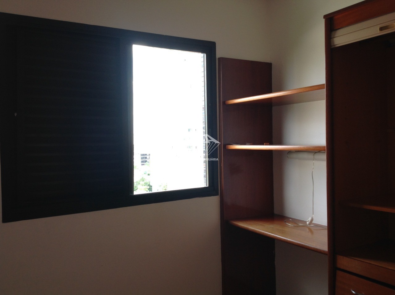 Apartamento para alugar com 3 quartos, 80m² - Foto 8