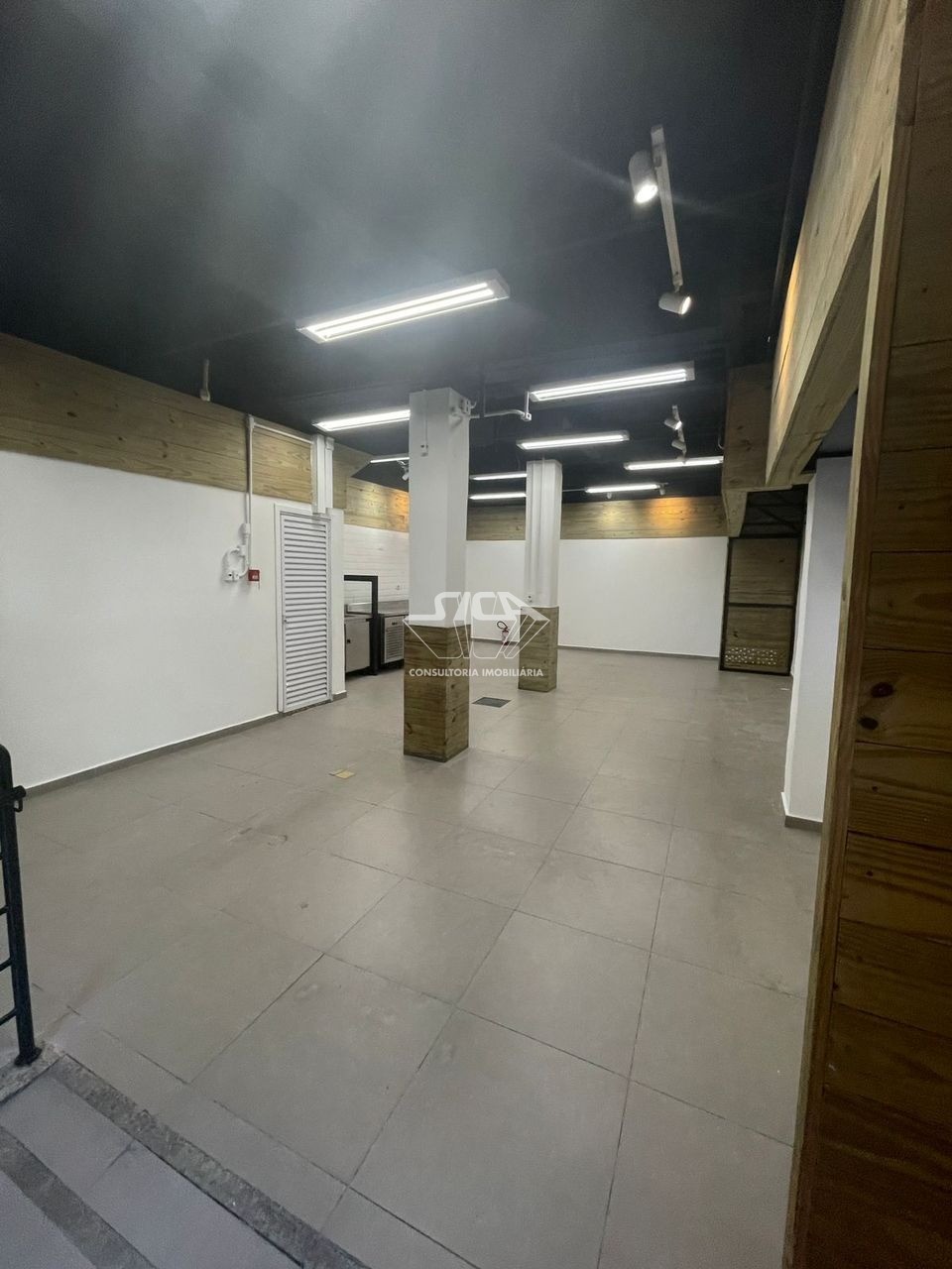 Loja-Salão para alugar, 130m² - Foto 2