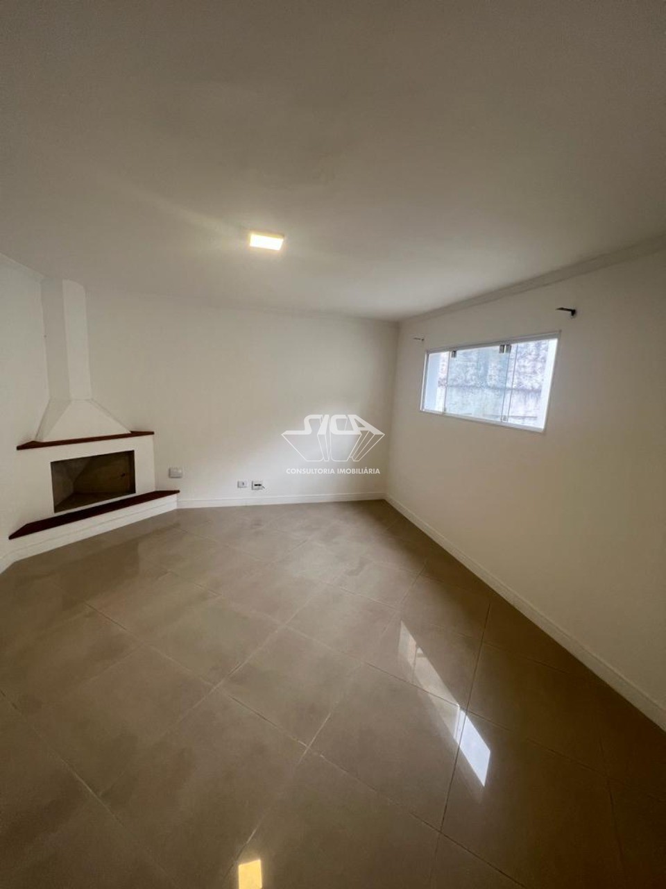 Sobrado à venda com 3 quartos, 225m² - Foto 3