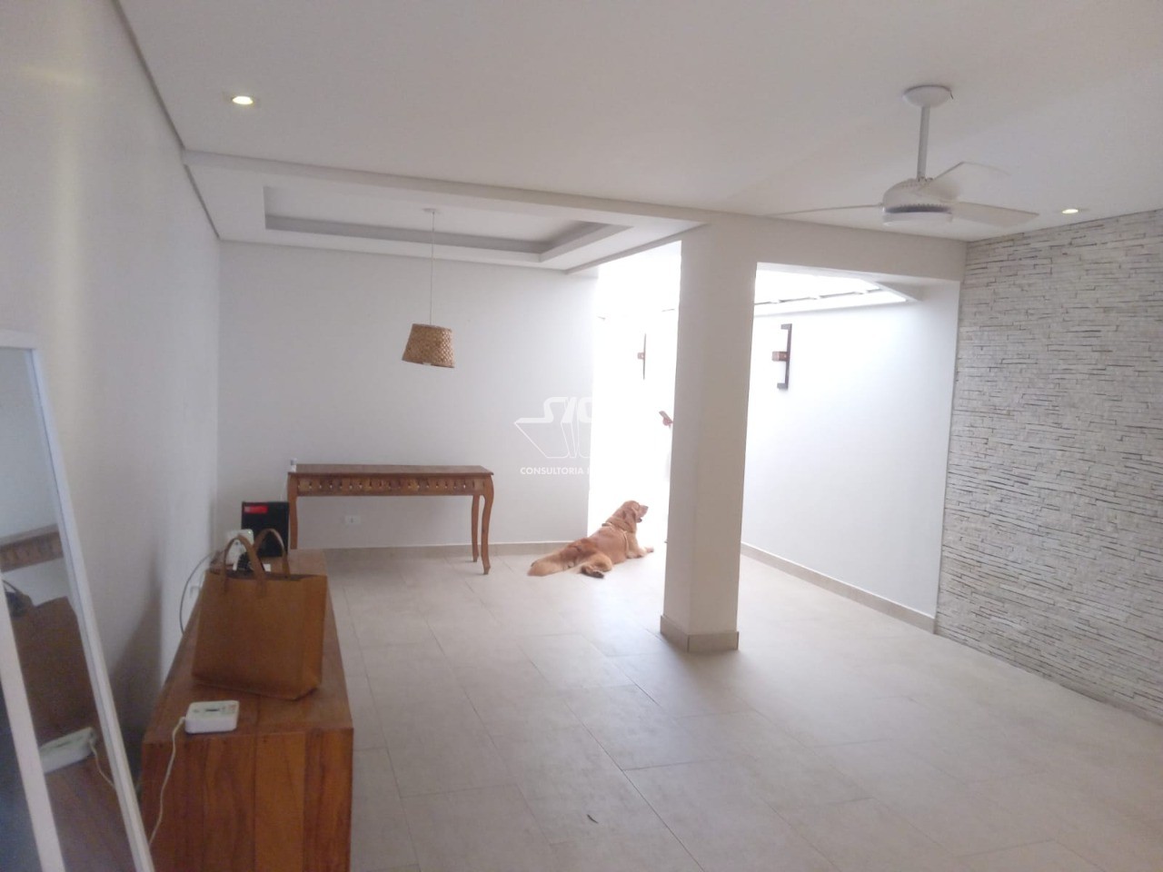 Sobrado à venda com 3 quartos, 236m² - Foto 1