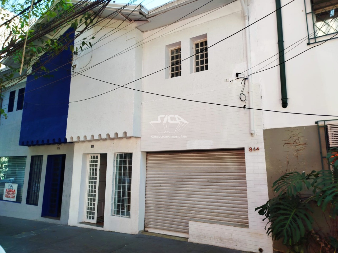 Prédio Inteiro para alugar com 5 quartos, 150m² - Foto 2