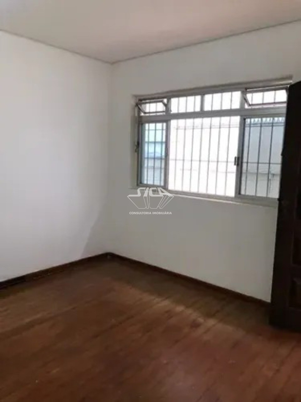 Sobrado à venda com 4 quartos, 150m² - Foto 3