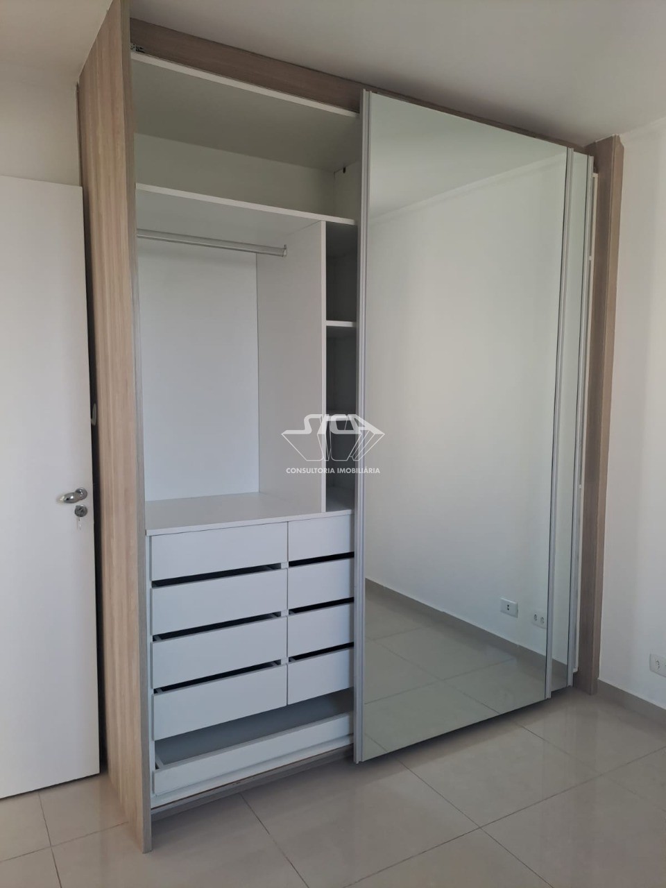 Apartamento à venda com 1 quarto, 38m² - Foto 25