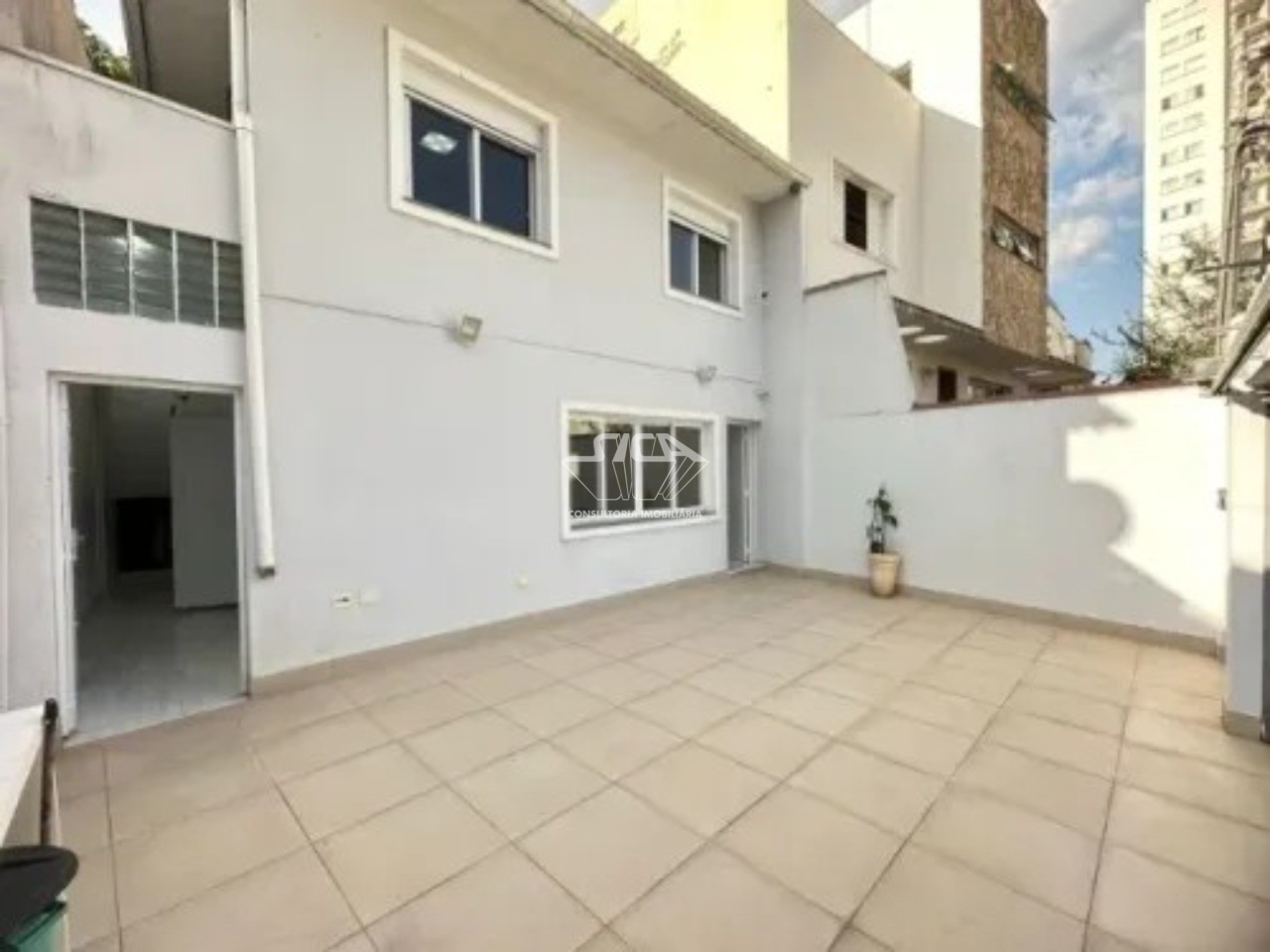 Casa à venda com 3 quartos, 120m² - Foto 2