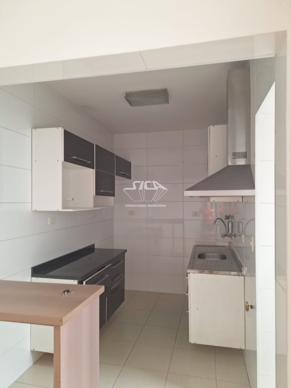 Apartamento para alugar com 1 quarto, 47m² - Foto 9