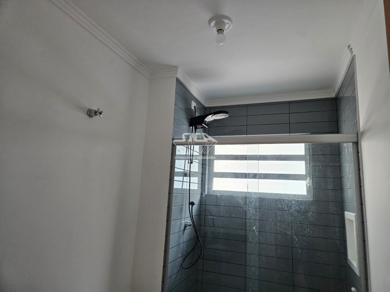 Apartamento para alugar com 1 quarto, 49m² - Foto 14