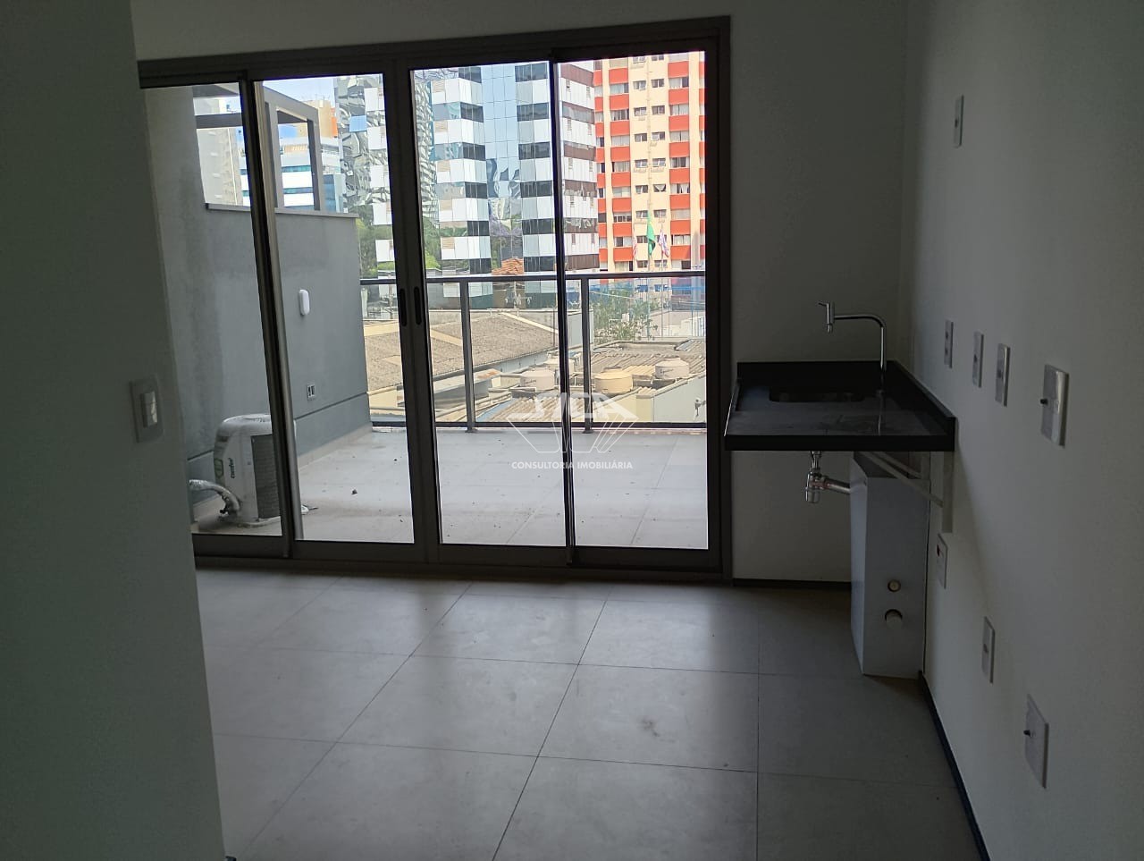 Apartamento à venda com 1 quarto, 30m² - Foto 7