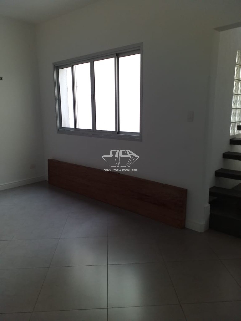 Apartamento à venda com 3 quartos, 180m² - Foto 2