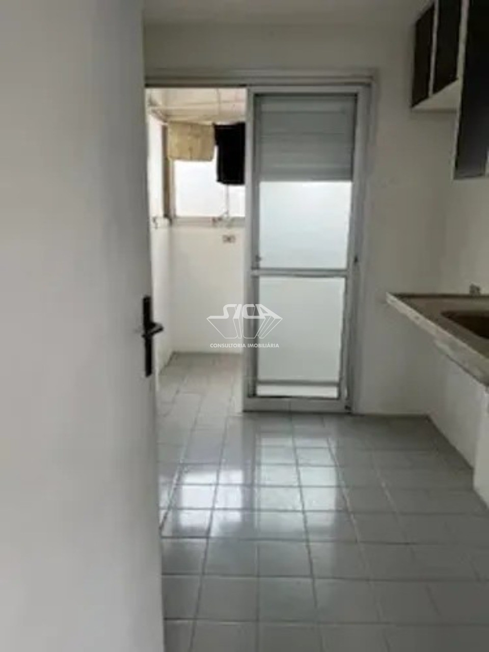 Apartamento para alugar com 2 quartos, 65m² - Foto 9