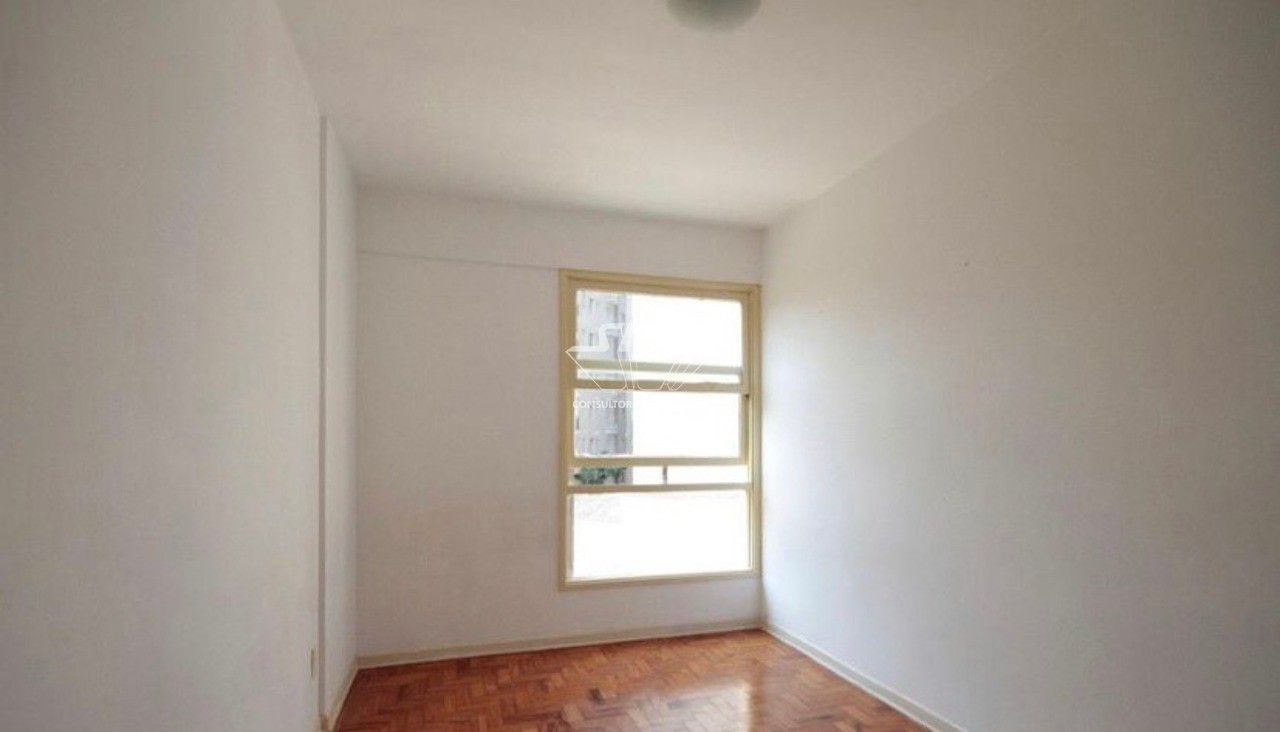 Apartamento para alugar com 3 quartos, 110m² - Foto 12