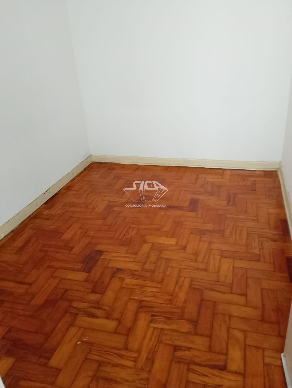 Apartamento para alugar com 3 quartos, 110m² - Foto 19