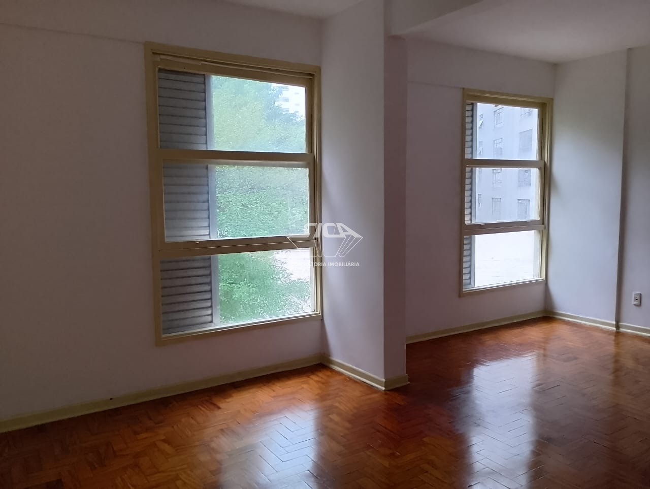 Apartamento para alugar com 3 quartos, 110m² - Foto 7