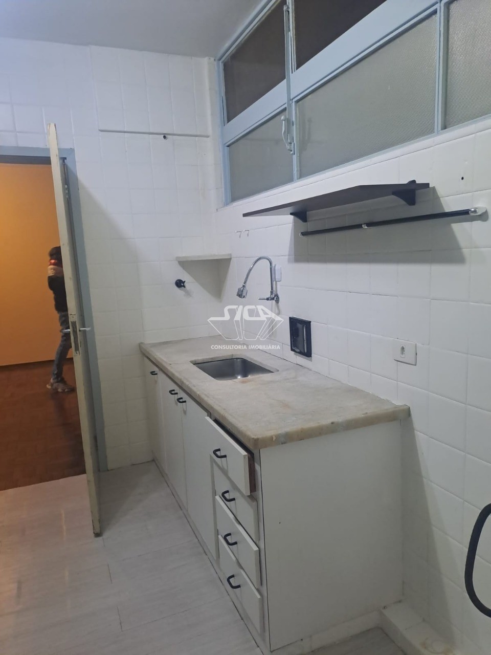 Apartamento para alugar com 2 quartos, 87m² - Foto 14