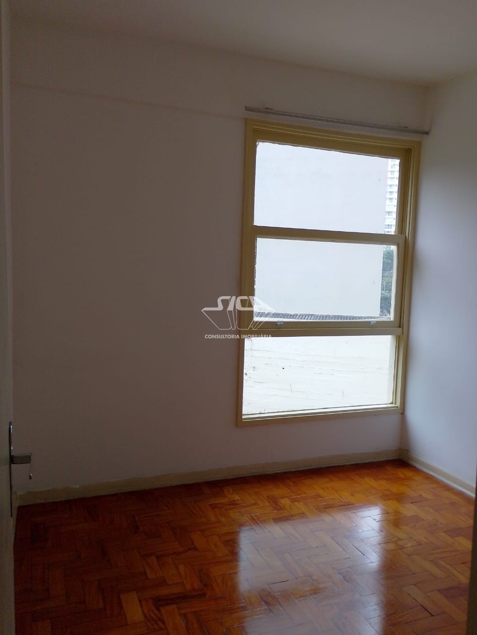 Apartamento para alugar com 3 quartos, 110m² - Foto 30