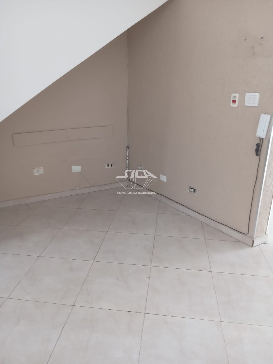 Prédio Inteiro para alugar com 2 quartos, 94m² - Foto 7