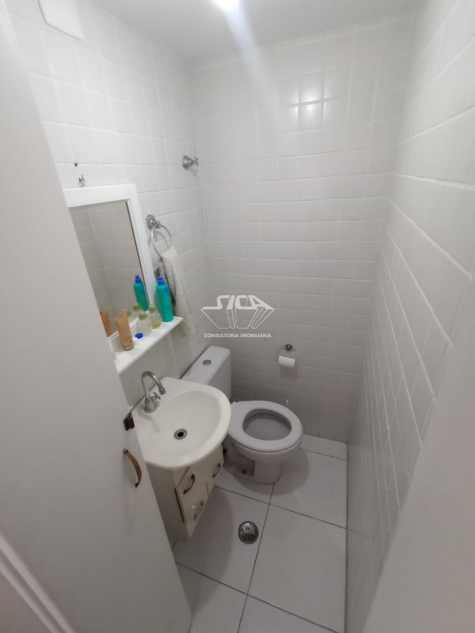 Apartamento para alugar com 3 quartos, 99m² - Foto 12