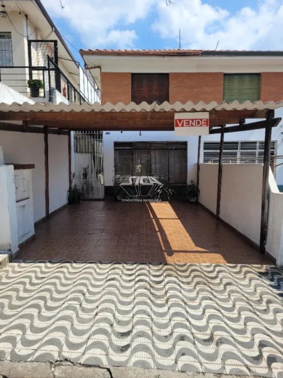 Casa à venda com 4 quartos, 158m² - Foto 2