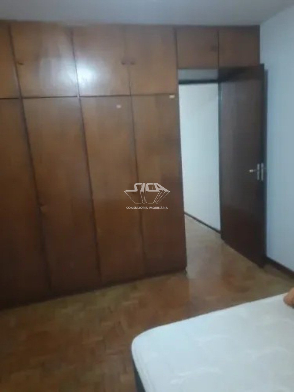 Casa à venda com 4 quartos, 158m² - Foto 9