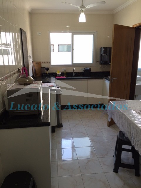 Apartamento à venda com 3 quartos, 144m² - Foto 28