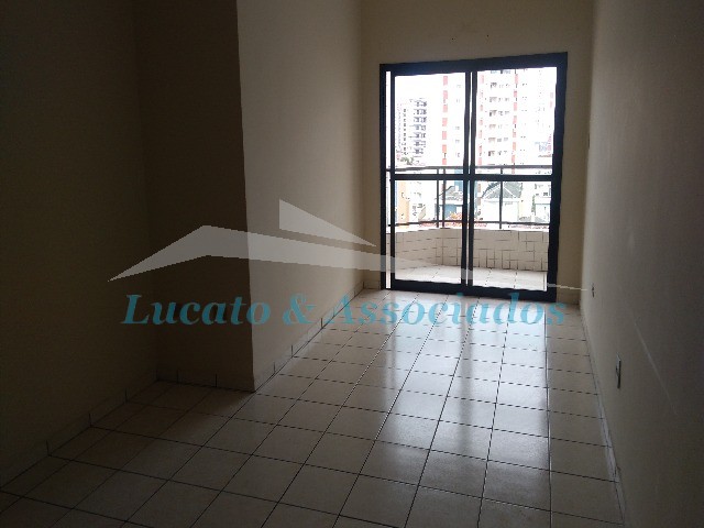 Apartamento para alugar com 2 quartos, 68m² - Foto 10