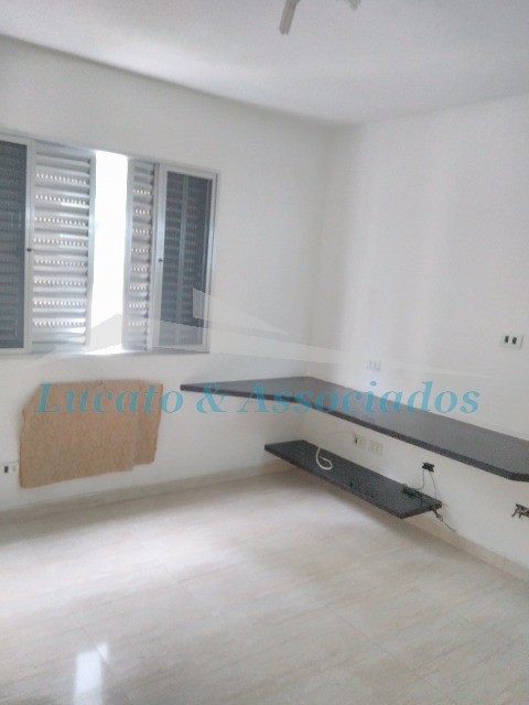 Apartamento à venda com 2 quartos, 70m² - Foto 8