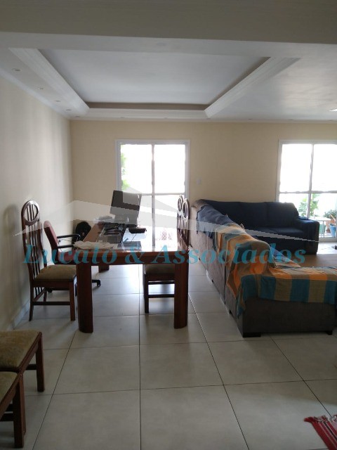 Apartamento à venda com 3 quartos, 150m² - Foto 25