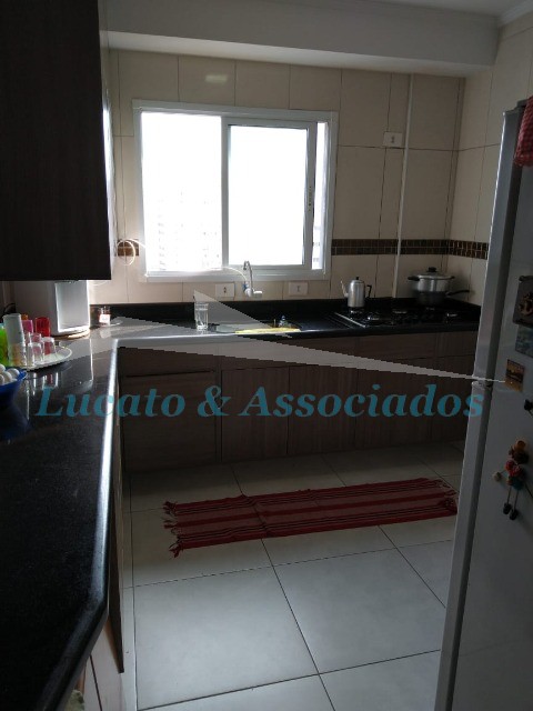 Apartamento à venda com 3 quartos, 150m² - Foto 27