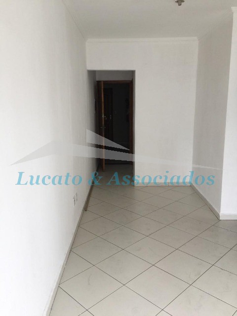 Apartamento para alugar com 2 quartos, 80m² - Foto 8