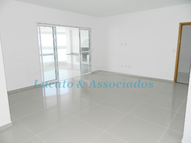 Apartamento à venda com 3 quartos, 206m² - Foto 18