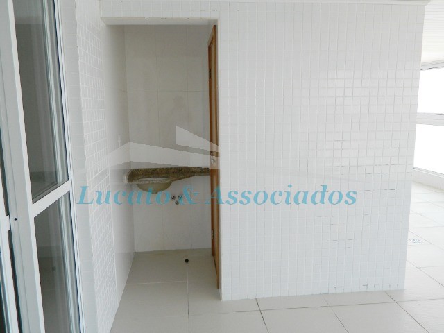 Apartamento à venda com 3 quartos, 206m² - Foto 22