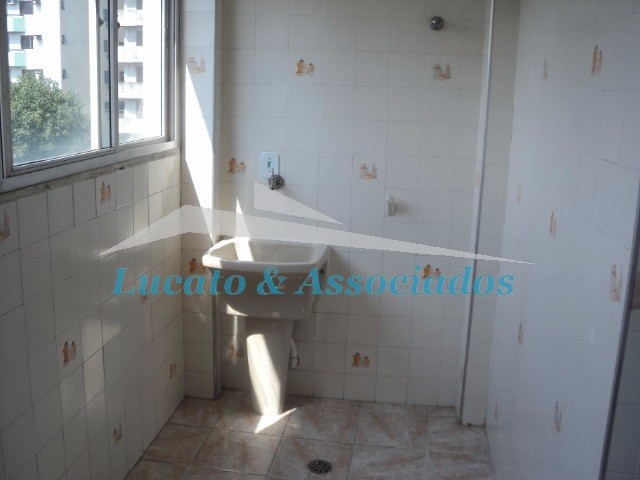 Apartamento à venda com 2 quartos, 57m² - Foto 16