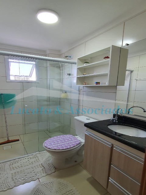 Apartamento à venda com 2 quartos, 67m² - Foto 14