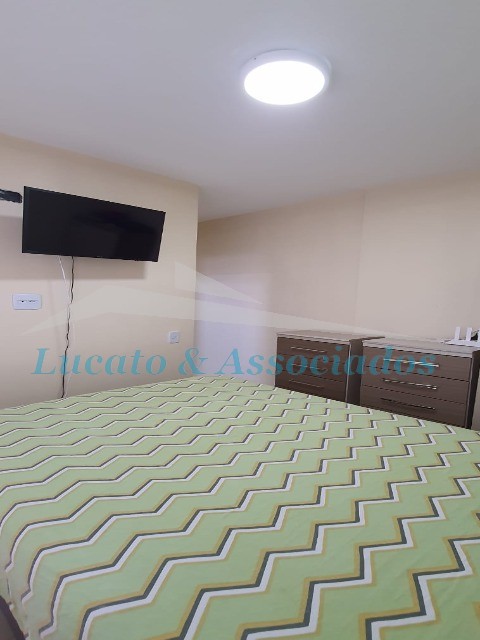 Apartamento à venda com 2 quartos, 67m² - Foto 6