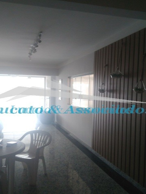 Apartamento à venda com 2 quartos, 67m² - Foto 19