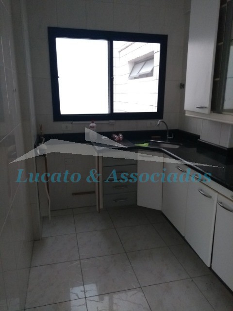 Apartamento à venda com 2 quartos, 64m² - Foto 10