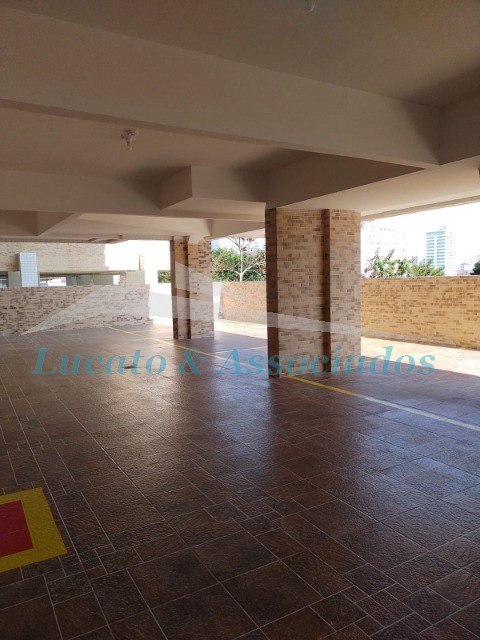 Apartamento à venda com 3 quartos, 119m² - Foto 8