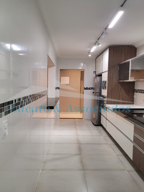 Apartamento à venda com 3 quartos, 119m² - Foto 20