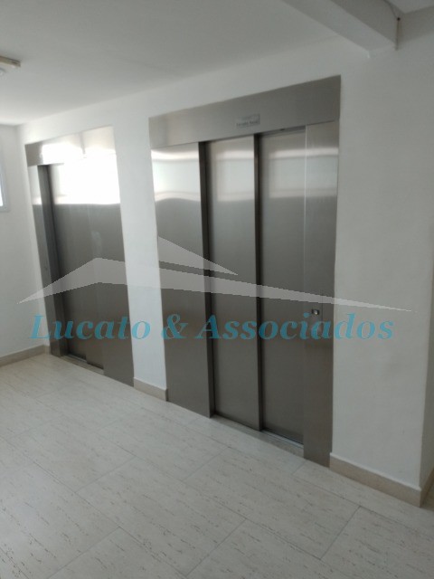 Apartamento à venda com 3 quartos, 195m² - Foto 16