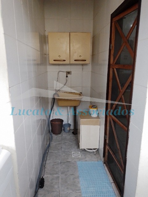 Casa à venda com 2 quartos, 55m² - Foto 20