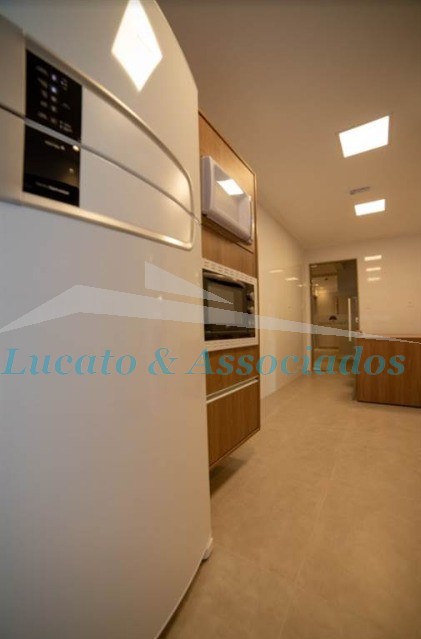 Apartamento à venda com 3 quartos, 133m² - Foto 8