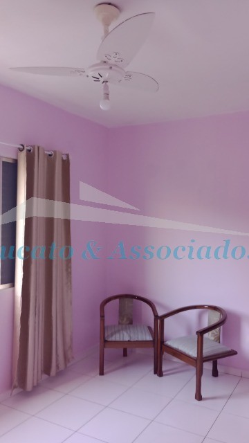 Apartamento para alugar com 2 quartos, 70m² - Foto 12