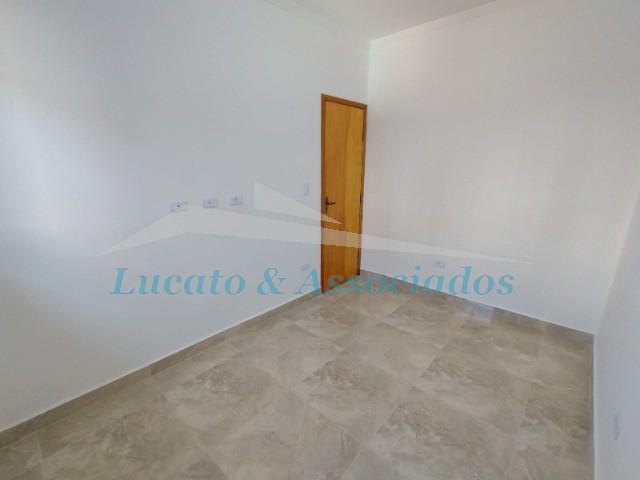 Casa à venda com 2 quartos, 54m² - Foto 11