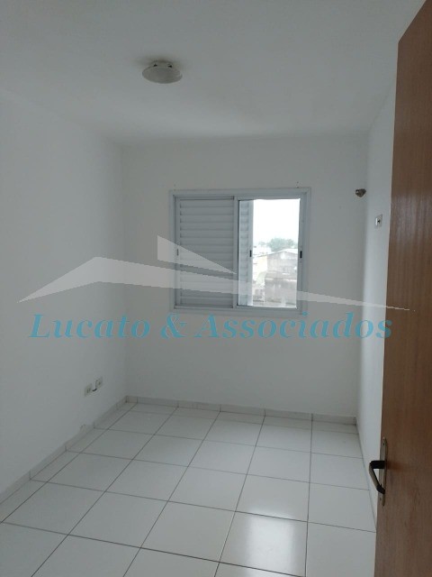 Apartamento à venda com 2 quartos, 48m² - Foto 11